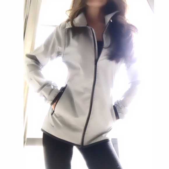 *SOLD*Nike 2 in 1 Long/Sleeveless Windbreaker/Vest - Picture 16 of 16